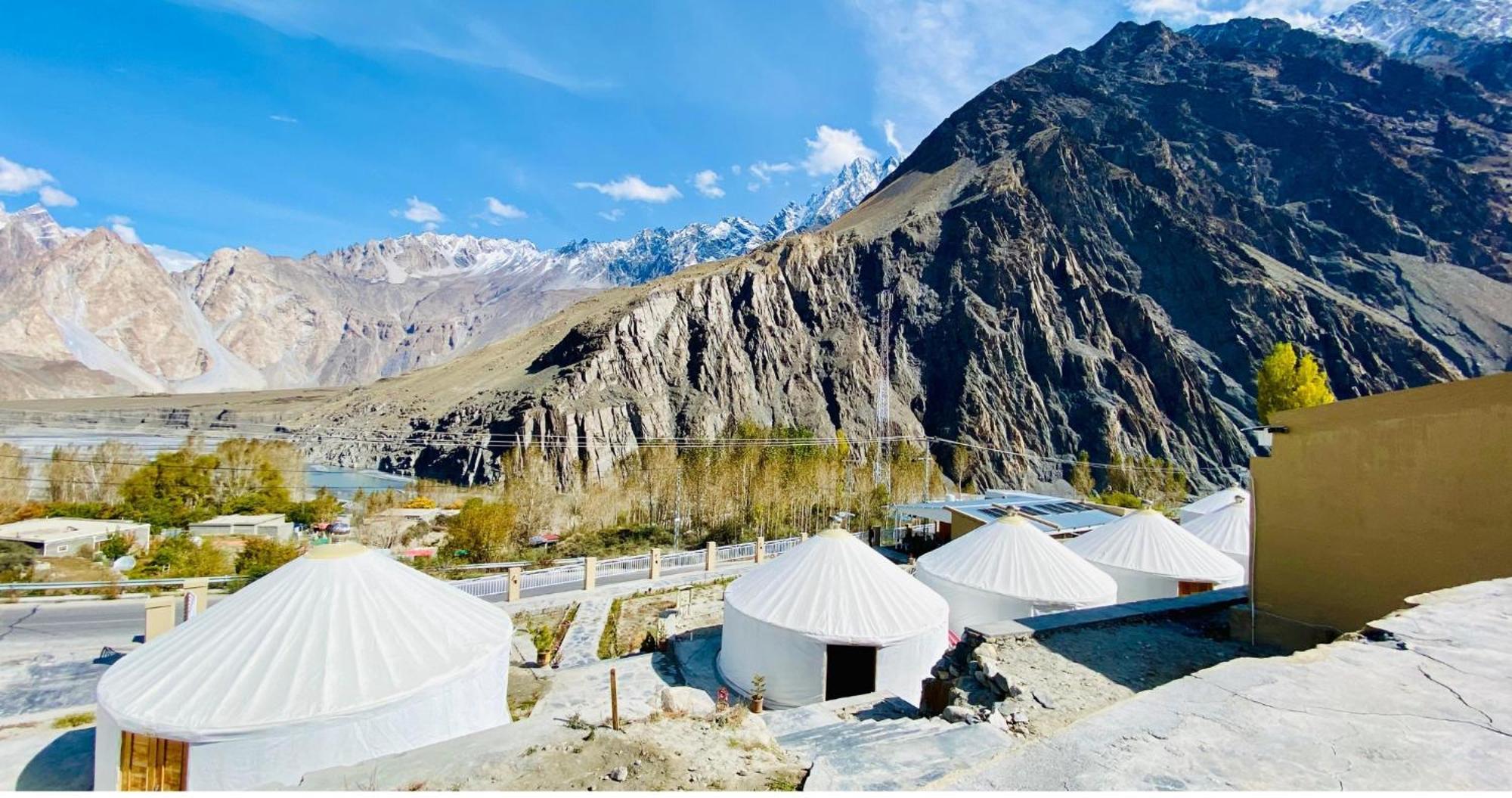 Apex Hotels And Resorts Hussaini Karimabad  Dış mekan fotoğraf