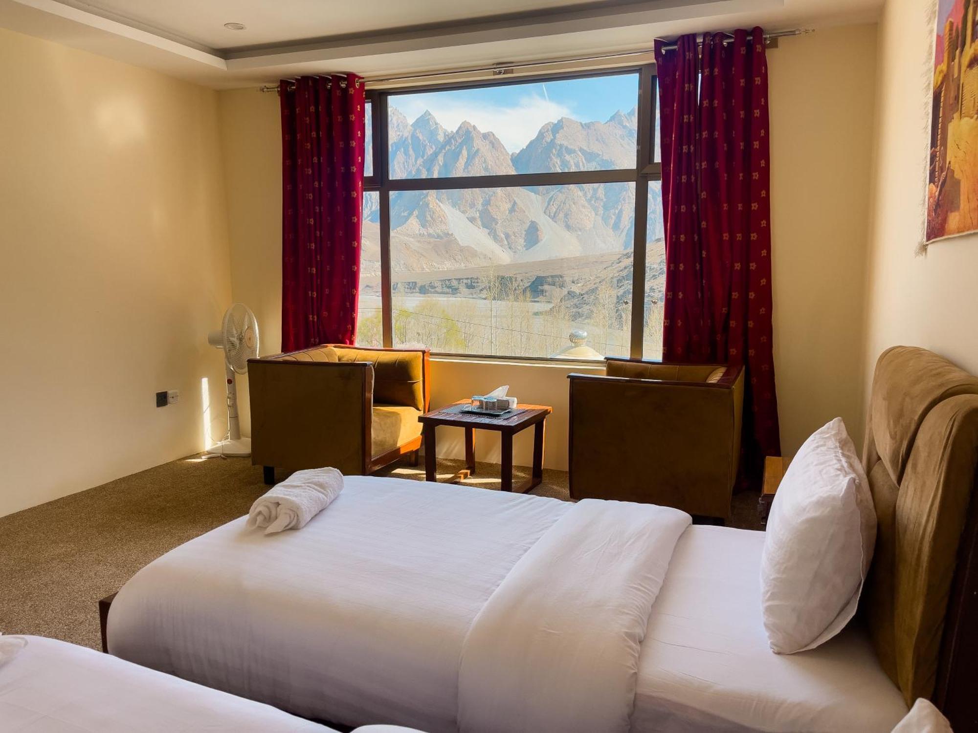 Apex Hotels And Resorts Hussaini Karimabad  Dış mekan fotoğraf
